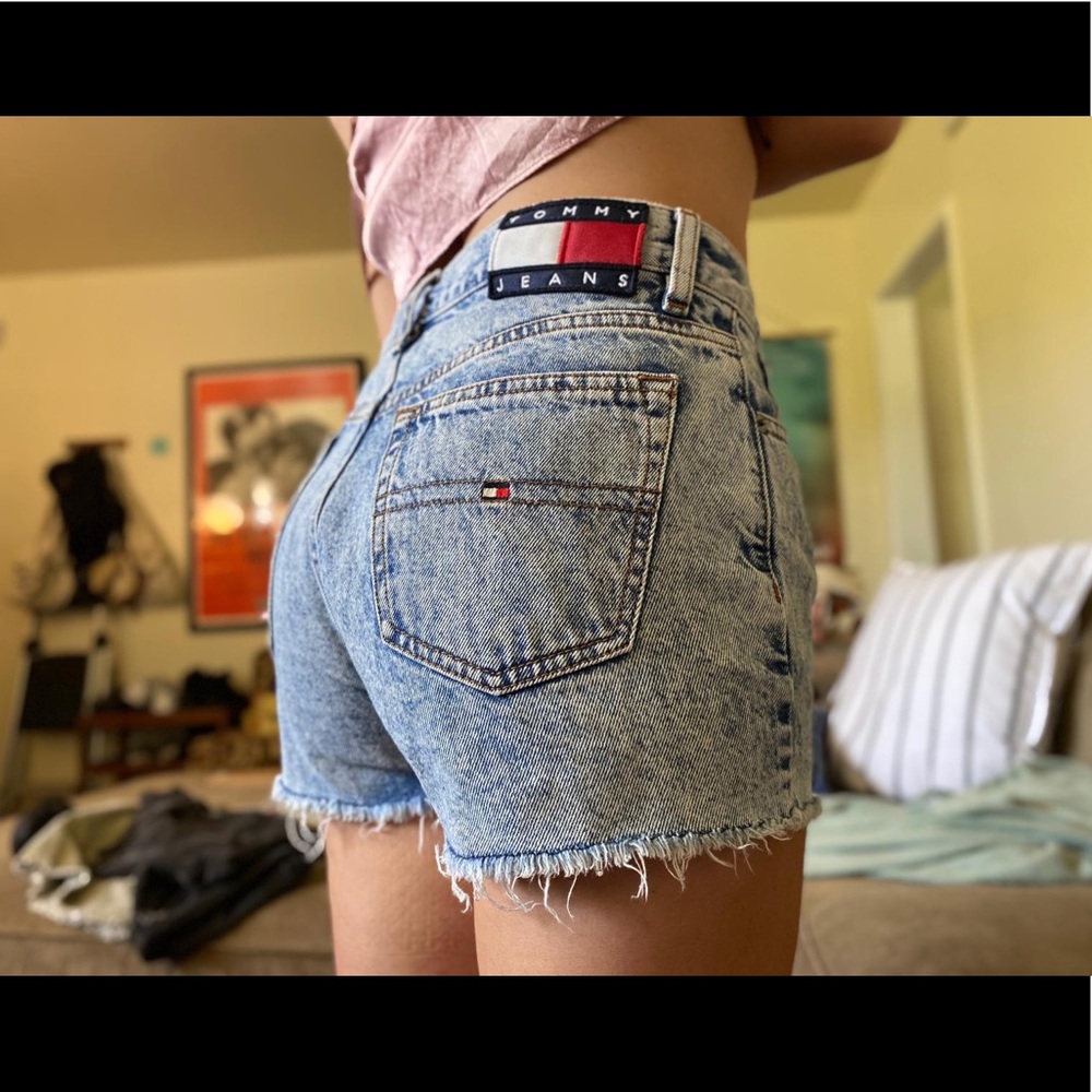 Shorts - Picture 5 of 7